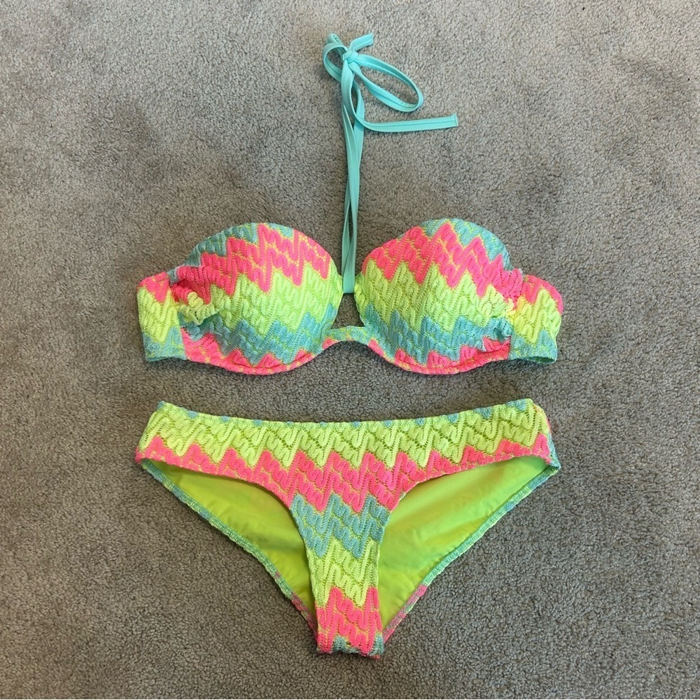 Victoria’s Secret pink blue yellow knit zigzag print two piece bikini swimsuit
